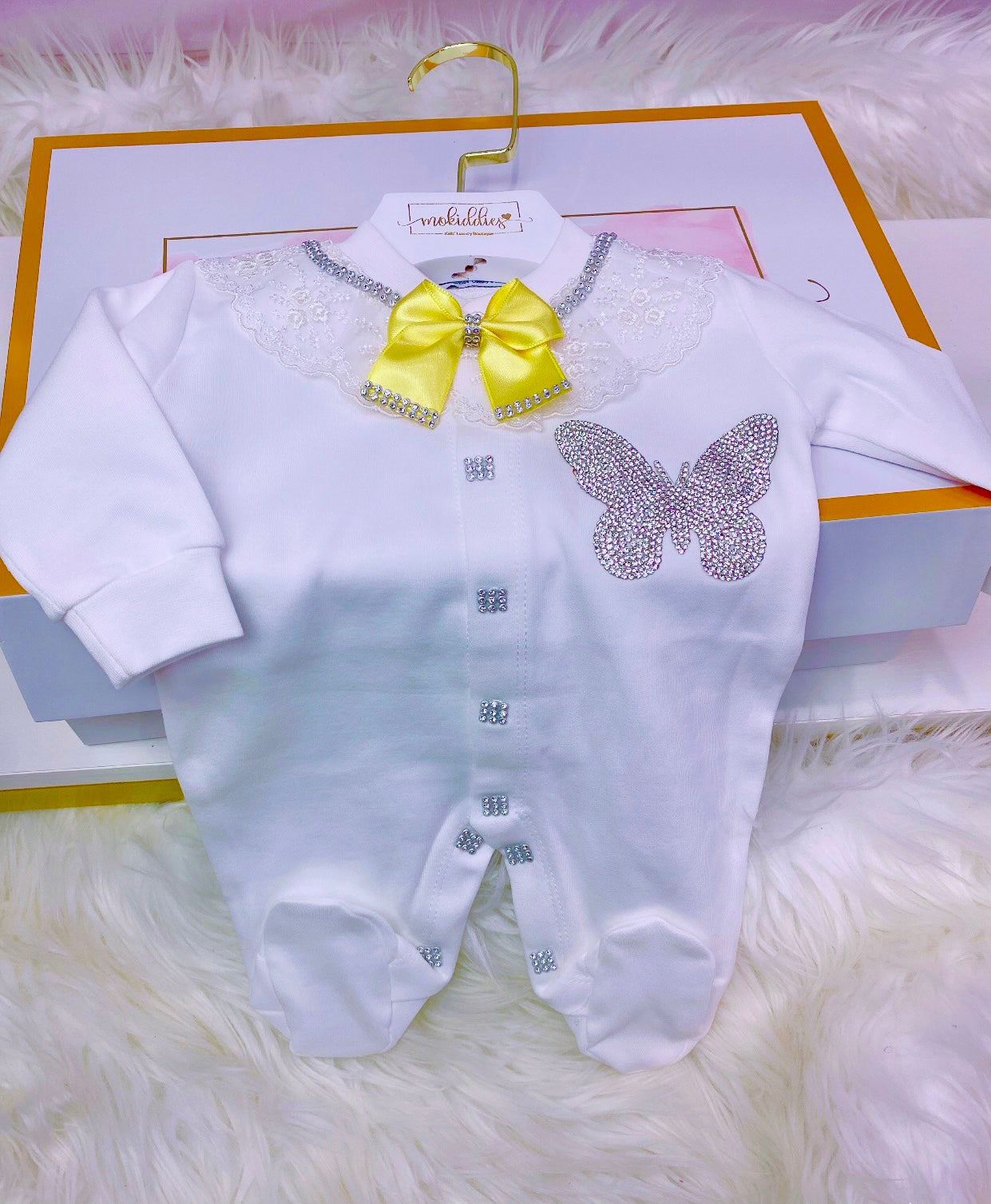 4 PIECE BUTTERFLY SET (Yellow)